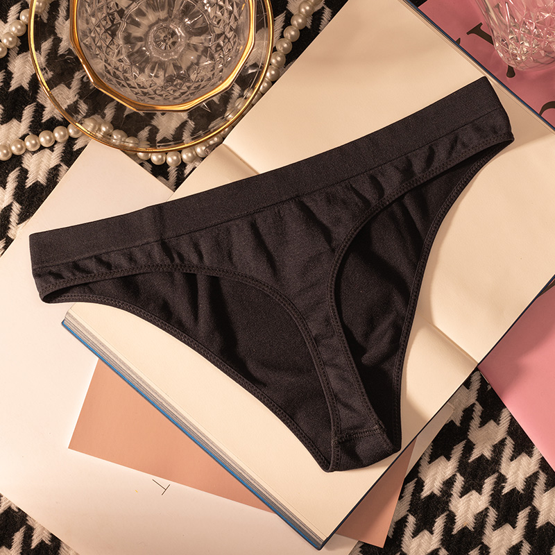 Sexy Tanga mit Niedriger Taill – Yoga & Fitness With Faye The Well Being Studio Abbots Langley Reviews Bewertung und Preis